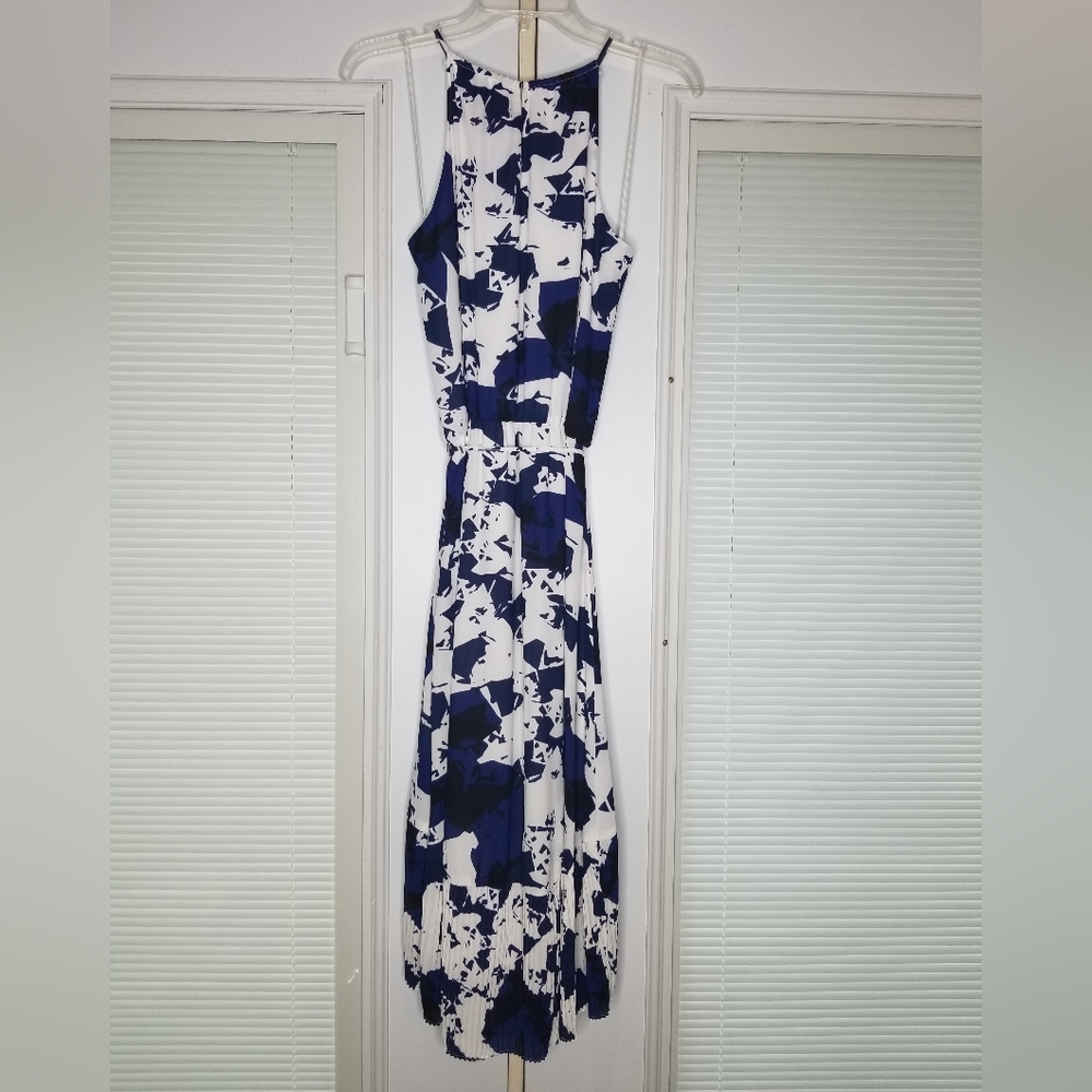 Simply Vera Vera Wang Patterned High Neck Dress - Picture 7 of 8